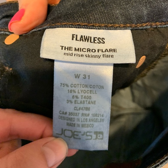 Joe’s Jeans Flawless The Micro Flare: Mid Rise Skinny Flare-Dark Blue | W31 - Picture 4 of 4